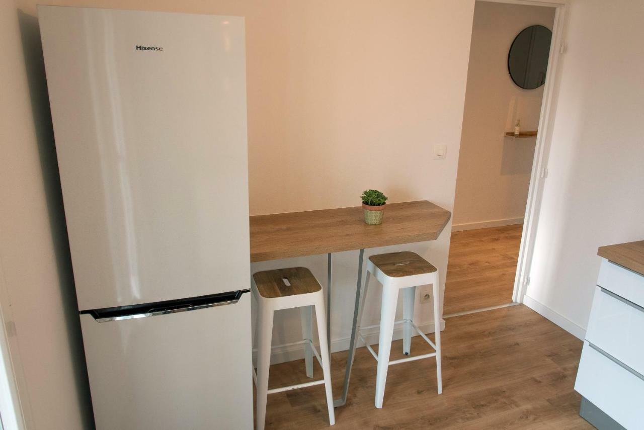 Au Rue De La Fleuriee Apartment Saint-Apollinaire  Bagian luar foto
